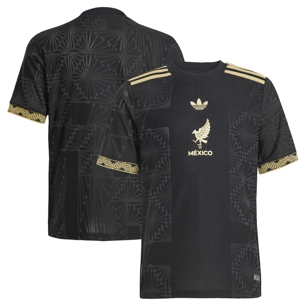 Black and Gold Mexico 2025 Jersey 
Size M in kids which would be 9-11 year old